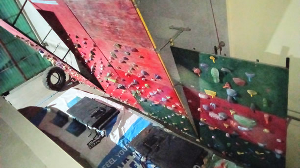 VENTA DE MUROS DE ESCALADA CONSTRUCCCION DE PARED DE RAPPEL BOULDER ROCODROMO